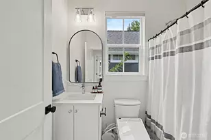 11605 NE 155th St, Kirkland, WA 98034 - Photo 16