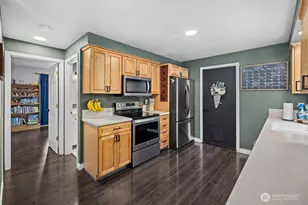 15811 32nd Dr NW, Stanwood, WA 98292 - Photo 14