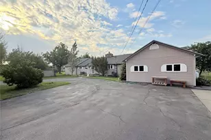 28 Dixon Rd, Omak, WA 98841 - Photo 2