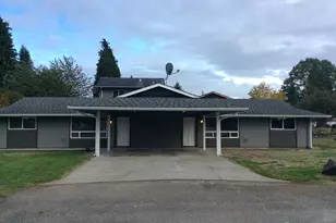 7201 48th Dr NE, Marysville, WA 98270 - Photo 2
