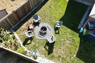 21617 134th St E, Bonney Lake, WA 98329 - Photo 2