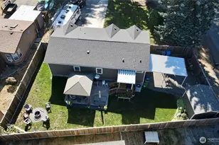 21617 134th St E, Bonney Lake, WA 98329 - Photo 6