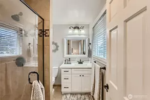 18927 SE 42nd Pl, Issaquah, WA 98027 - Photo 14