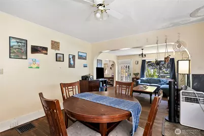 3730 Tacoma Avenue S, Tacoma, WA 98418 - Photo 10