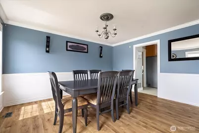 1270 SW 4th Avenue, Oak Harbor, WA 98277 - Photo 8