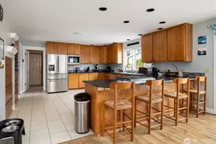 1270 SW 4th Ave, Oak Harbor, WA 98277 - Photo 12