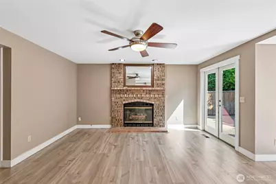 6816 58th Street NE, Marysville, WA 98270 - Photo 4