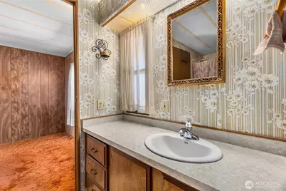 18005 Robinson Lane SW, Rochester, WA 98579 - Photo 30