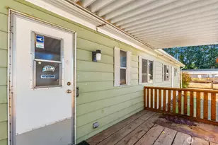 18005 Robinson Ln SW, Rochester, WA 98579 - Photo 32