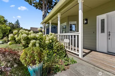 5102 39th Avenue SE, Lacey, WA 98503 - Photo 2
