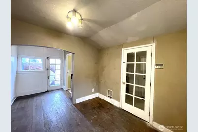 412 Garfield Street S, Tacoma, WA 98444 - Photo 6