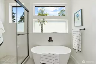 9013 14th Ave SW, Seattle, WA 98106 - Photo 6