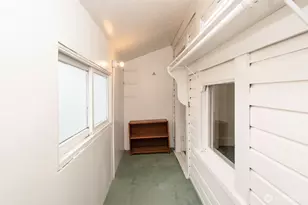 421 E 6th St, Port Angeles, WA 98362 - Photo 32