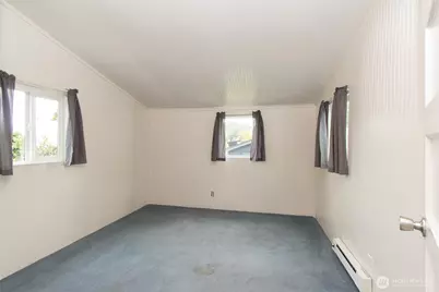 421 E 6th Street, Port Angeles, WA 98362 - Photo 18