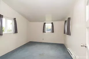 421 E 6th St, Port Angeles, WA 98362 - Photo 18