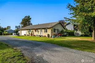 319 6th St, Blaine, WA 98230 - Photo 1