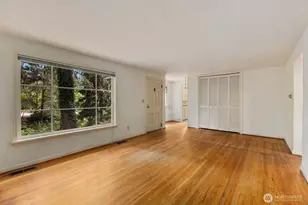 9525 7th Ave NW, Seattle, WA 98117 - Photo 8