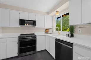 3927 173rd Pl SW, Lynnwood, WA 98037 - Photo 14
