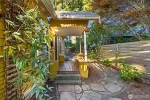 8106 8th Ave NW, Seattle, WA 98117 - Photo 2