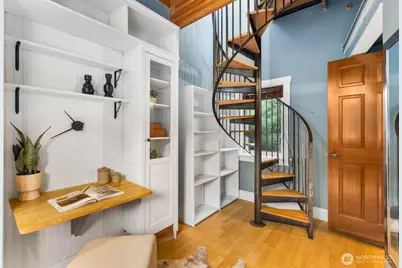 8106 8th Avenue NW, Seattle, WA 98117 - Photo 20