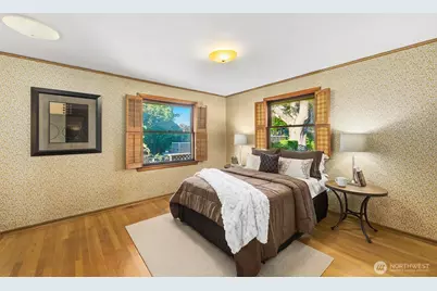 6757 38th Avenue SW, Seattle, WA 98126 - Photo 16
