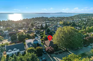 6757 38th Ave SW, Seattle, WA 98126 - Photo 4