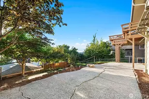 6757 38th Ave SW, Seattle, WA 98126 - Photo 32