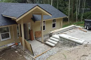 392 W Alder Dr, Sedro Woolley, WA 98284 - Photo 2