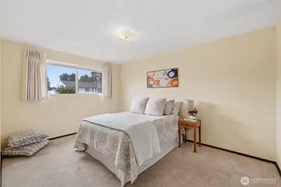 7409 S 15th Street, Tacoma, WA 98465 - Photo 12