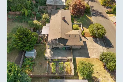1921 Parkwood Drive SE, Olympia, WA 98501 - Photo 26