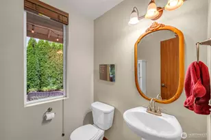 160 6th Ave SE, Issaquah, WA 98027 - Photo 18