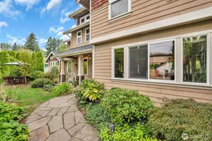 160 6th Ave SE, Issaquah, WA 98027 - Photo 2