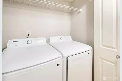 566 Prospect Street #103, Seattle, WA 98109 - Photo 18