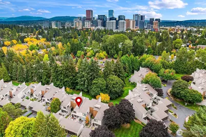 10209 NE 19th Place #D2, Bellevue, WA 98004 - Photo 2