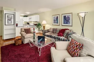 10209 NE 19th Pl, Bellevue, WA 98004 - Photo 14