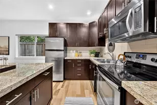 1820 24th Ave, Seattle, WA 98122 - Photo 10
