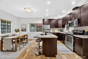 1820 24th Ave, Seattle, WA 98122 - Photo 8