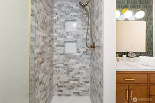 2327 N 140th St, Seattle, WA 98133 - Photo 22