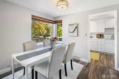 2327 N 140th Street, Seattle, WA 98133 - Photo 10