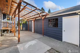 2327 N 140th St, Seattle, WA 98133 - Photo 34