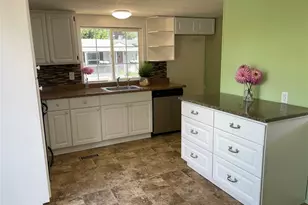 600 NE Lincoln Dr, Poulsbo, WA 98370 - Photo 8