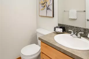 5614 Fauntleroy Wy SW, Seattle, WA 98136 - Photo 10
