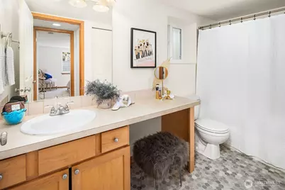 5616 Fauntleroy Way SW, Seattle, WA 98136 - Photo 16