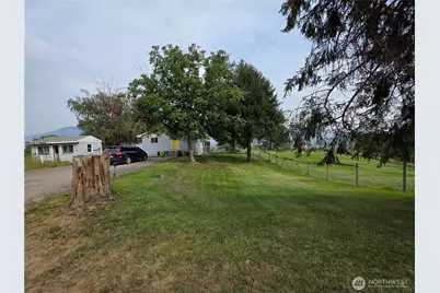 81 B Golden Road, Oroville, WA 98844 - Photo 6