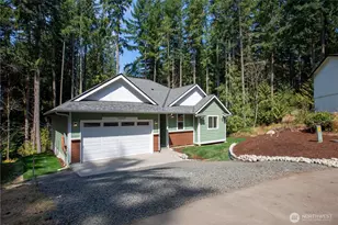 18635 SE Southwood Ct, Yelm, WA 98597 - Photo 2