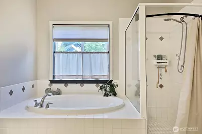 5655 Pauleina Court, Freeland, WA 98249 - Photo 16