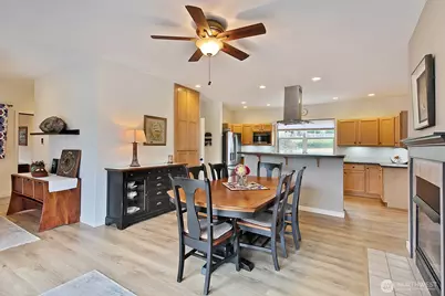 5655 Pauleina Court, Freeland, WA 98249 - Photo 8
