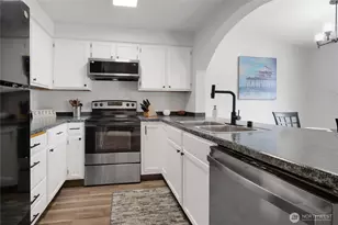 17404 119th Ln SE, Renton, WA 98058 - Photo 10