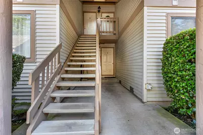 17404 119th Lane SE #H8, Renton, WA 98058 - Photo 2