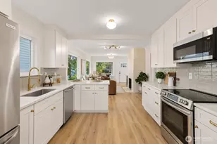 4236 S Findlay St, Seattle, WA 98118 - Photo 10